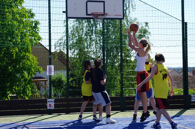 img00018.jpg