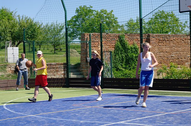 img00108.jpg