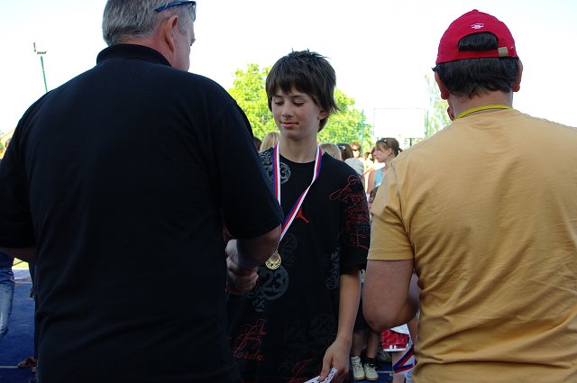 img00225.jpg